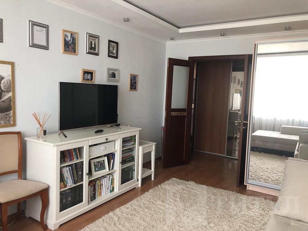трехкомнатная квартираСЖМ, район Комарова Фото 62