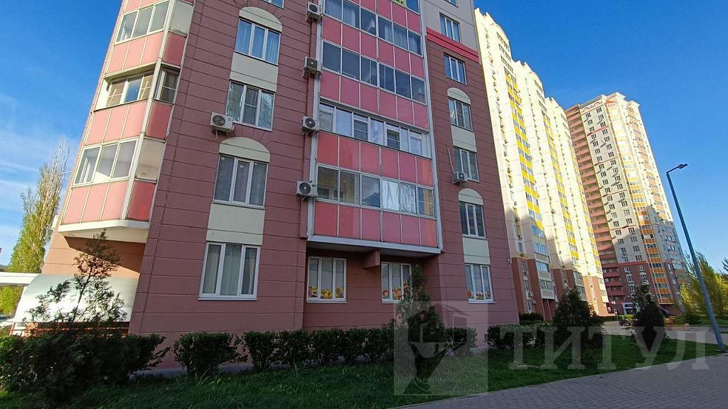 трехкомнатная квартираЗЖМ, район Скачкова Фото 36