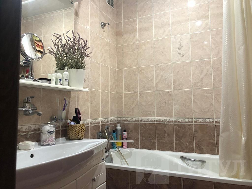 трехкомнатная квартираСЖМ, район Комарова Фото 58