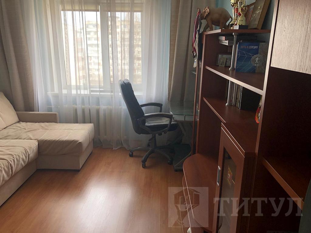 трехкомнатная квартираСЖМ, район Комарова Фото 40