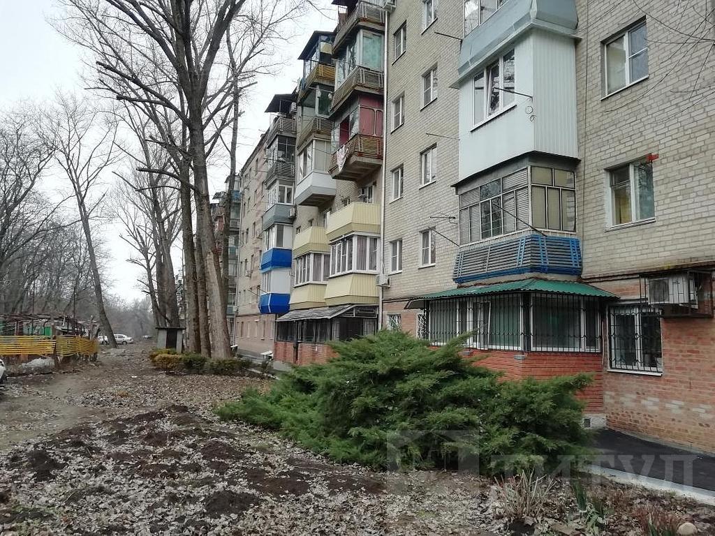 трехкомнатная квартираЧкаловский, район Казахская Комбайностроителей Фото 12