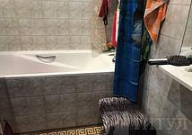 Thumb medium 210f6e0121aa41b2eb4950b50152b450