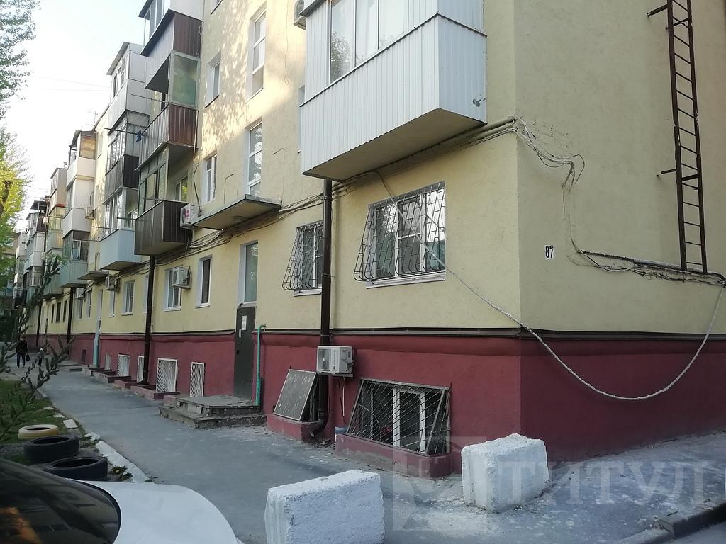 трехкомнатная квартираНахичевань, район Комсомольская Фото 2