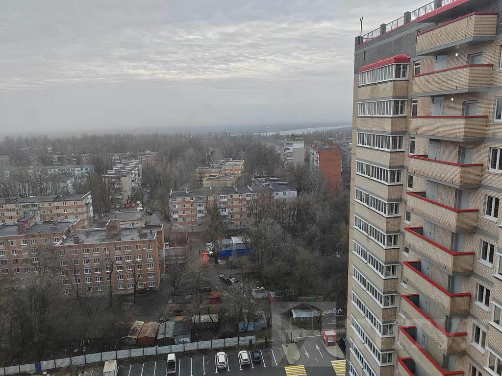 трехкомнатная квартираАлександровка, район  Фото 25