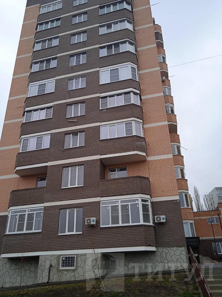 трехкомнатная квартира, район  Фото 2