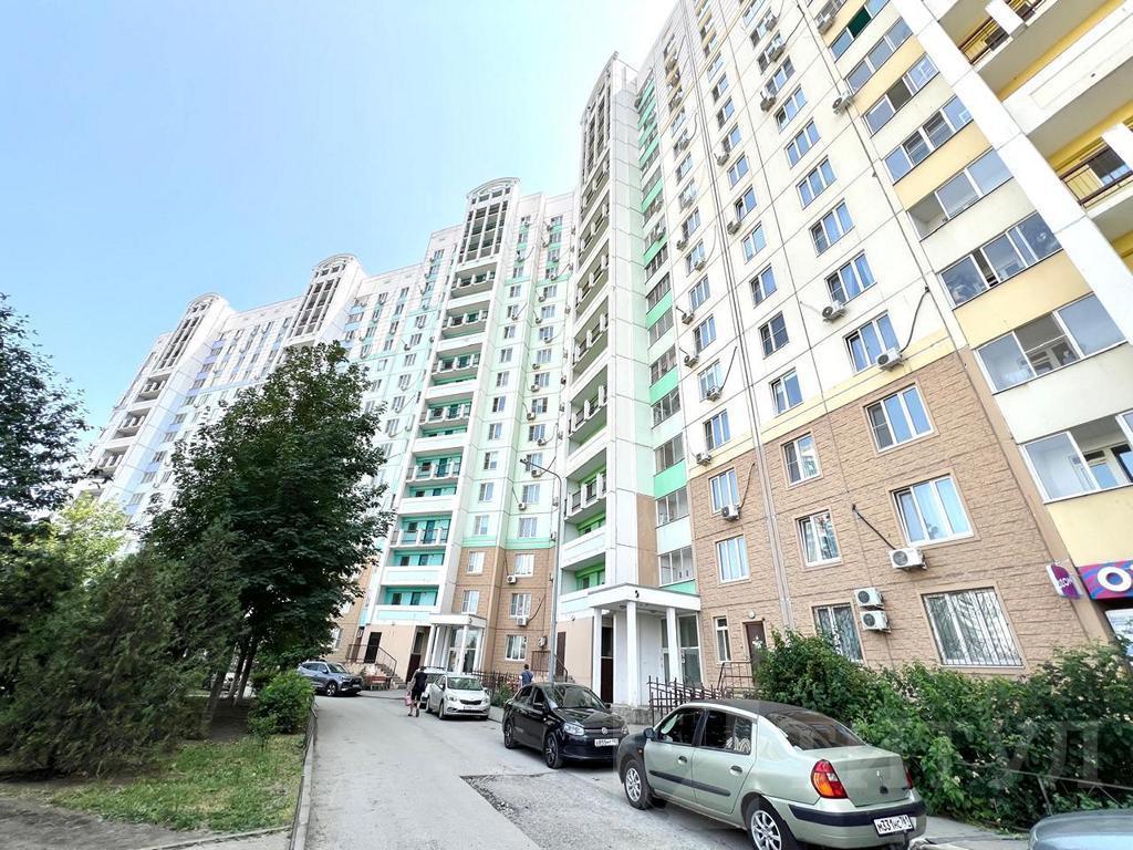 трехкомнатная квартира, район  Фото 10