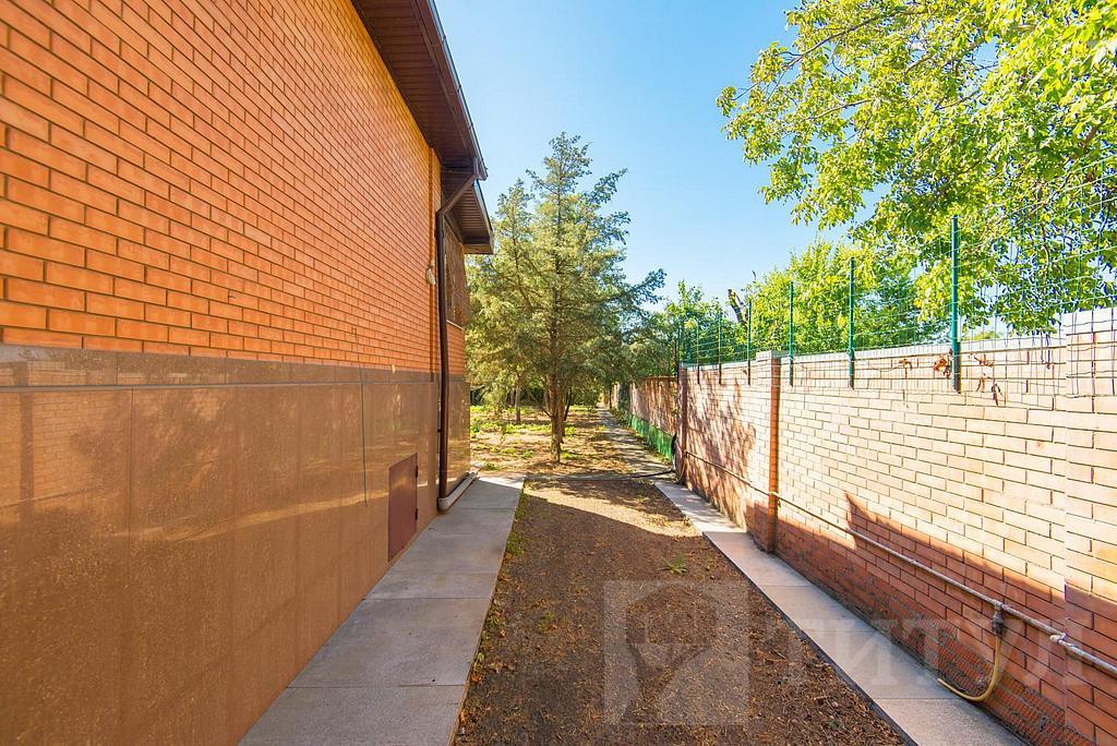 трехкомнатный домрайон  Фото 8