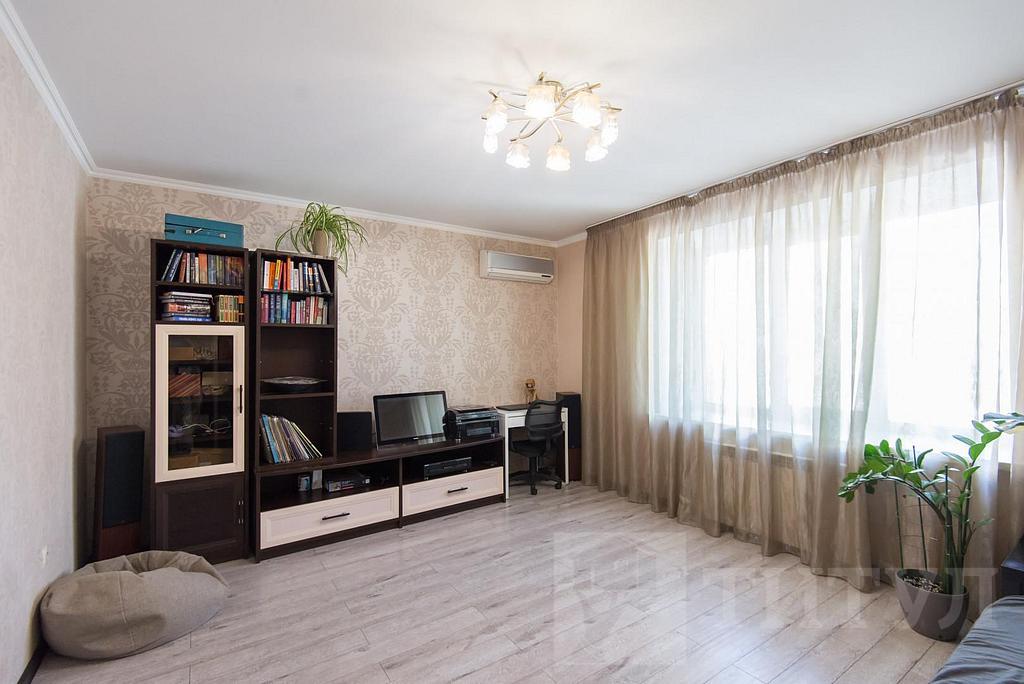 трехкомнатная квартираЗЖМ, район Фото 7