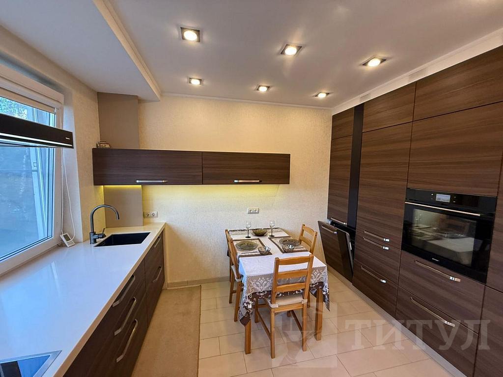 трехкомнатная квартира, район  Фото 12