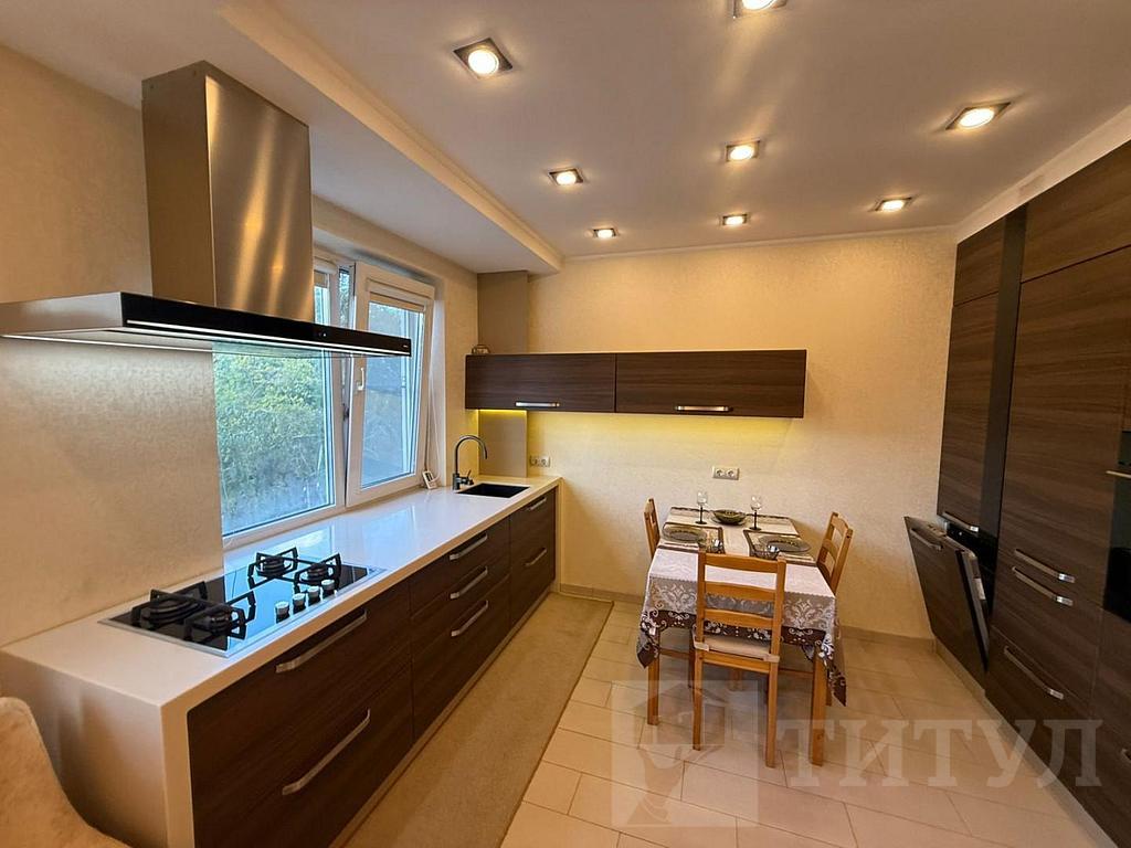 трехкомнатная квартира, район  Фото 17