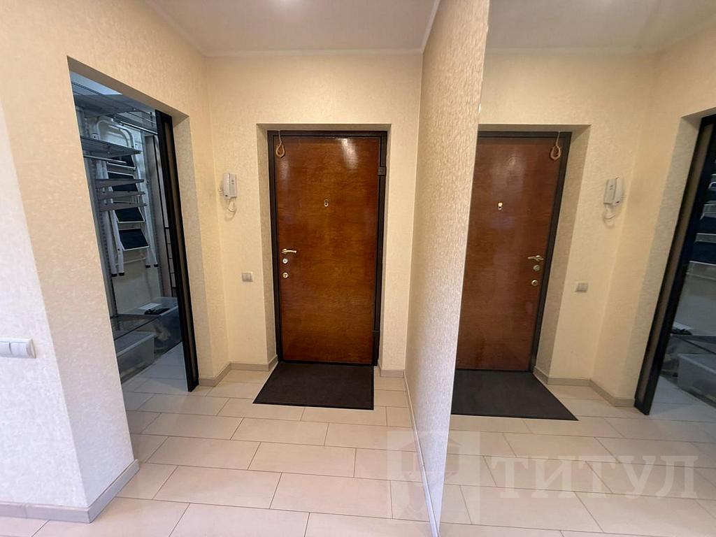 трехкомнатная квартира, район  Фото 6