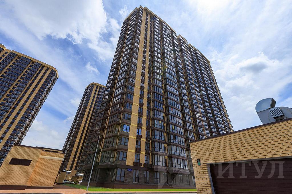 трехкомнатная квартира, район  Фото 2