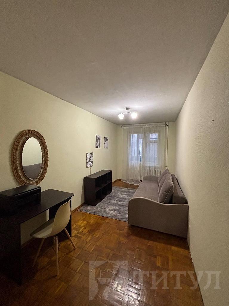 трехкомнатная квартира Центр, район Фото 1