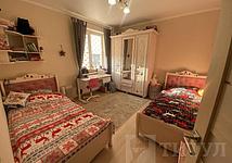 Thumb medium 0678c5922bf9b5a121dc069fa4d84d4d