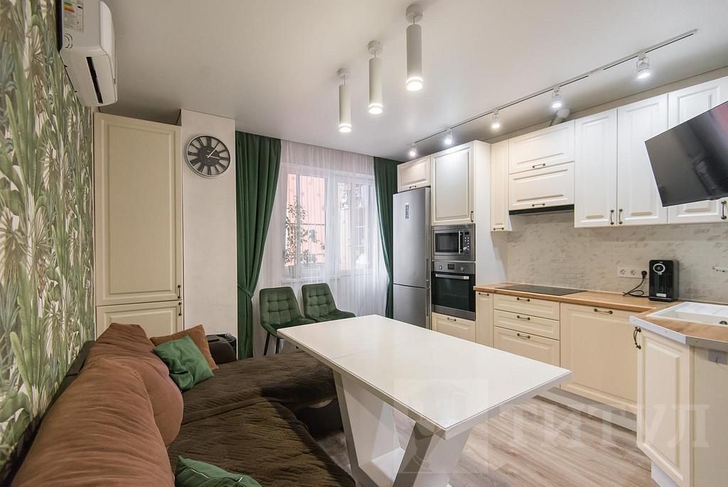 трехкомнатная квартираАксайский р-н, район Фото 1