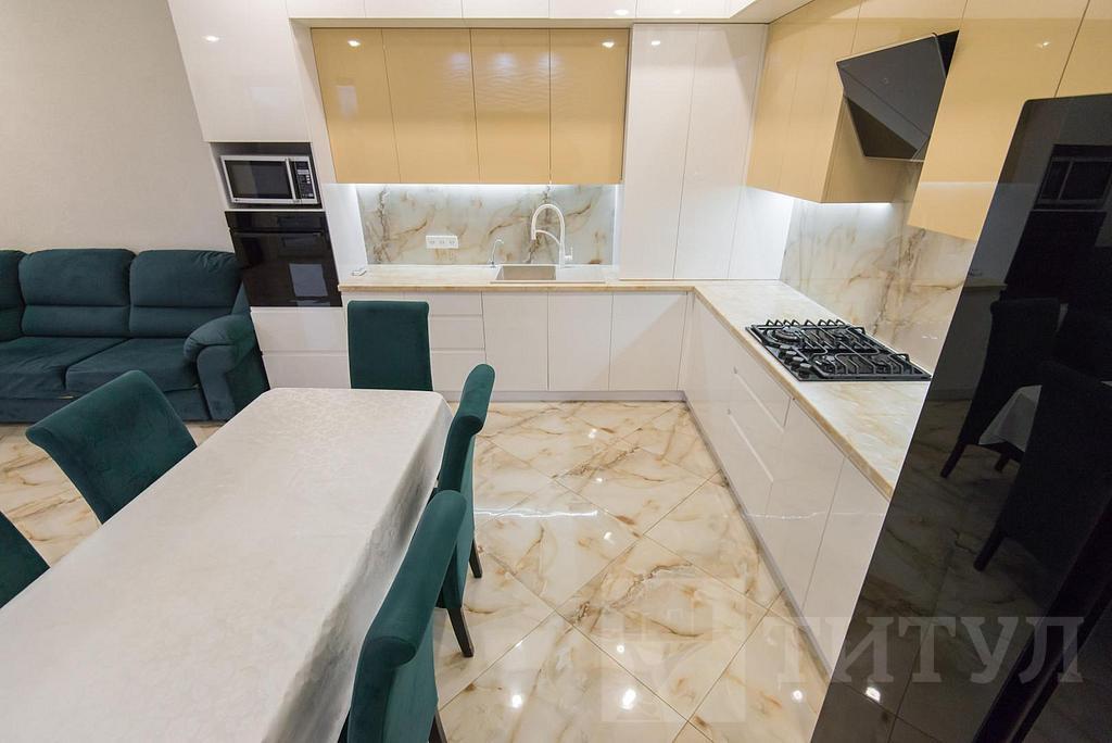 трехкомнатный домрайон Фото 4