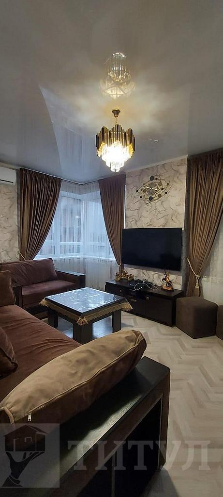 трехкомнатная квартира, район  Фото 3