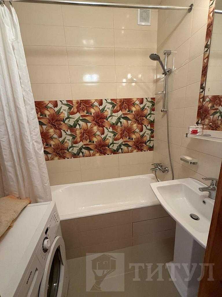 четырехкомнатная квартира, район  Фото 26