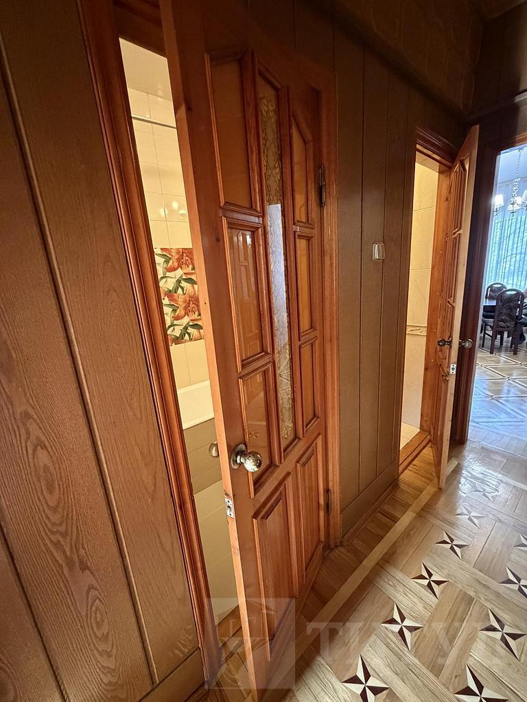 четырехкомнатная квартира, район  Фото 24