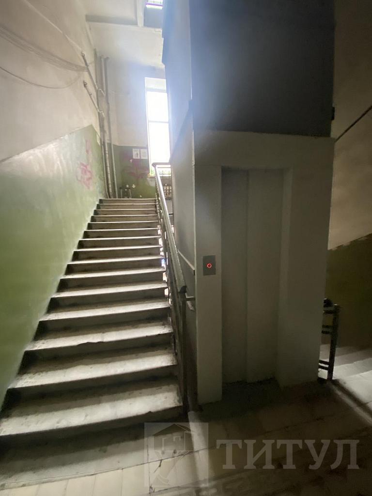 пятикомнатная квартира, район  Фото 8