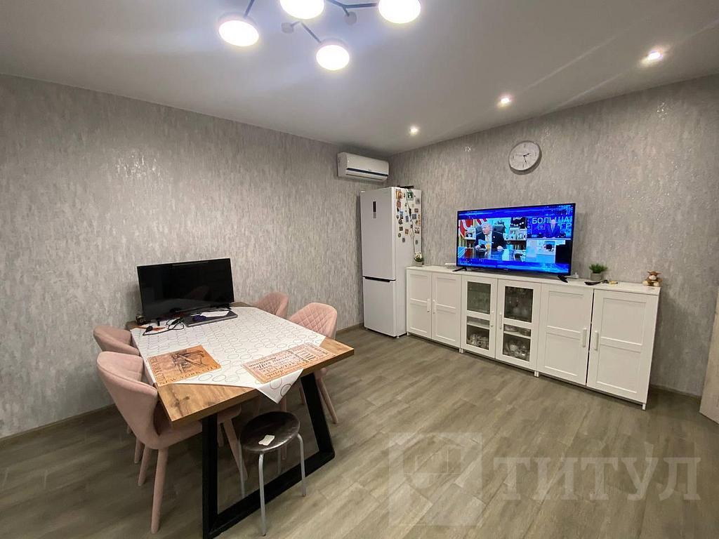 трехкомнатный домрайон  Фото 9