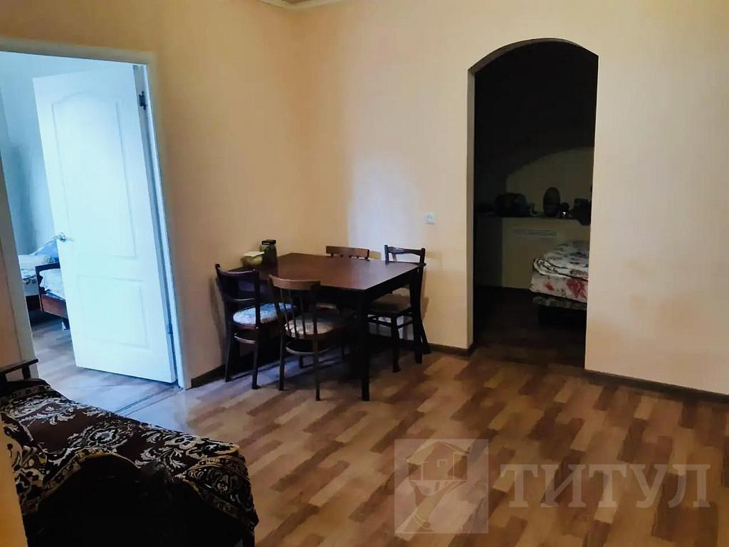 четырехкомнатная квартира, район  Фото 1