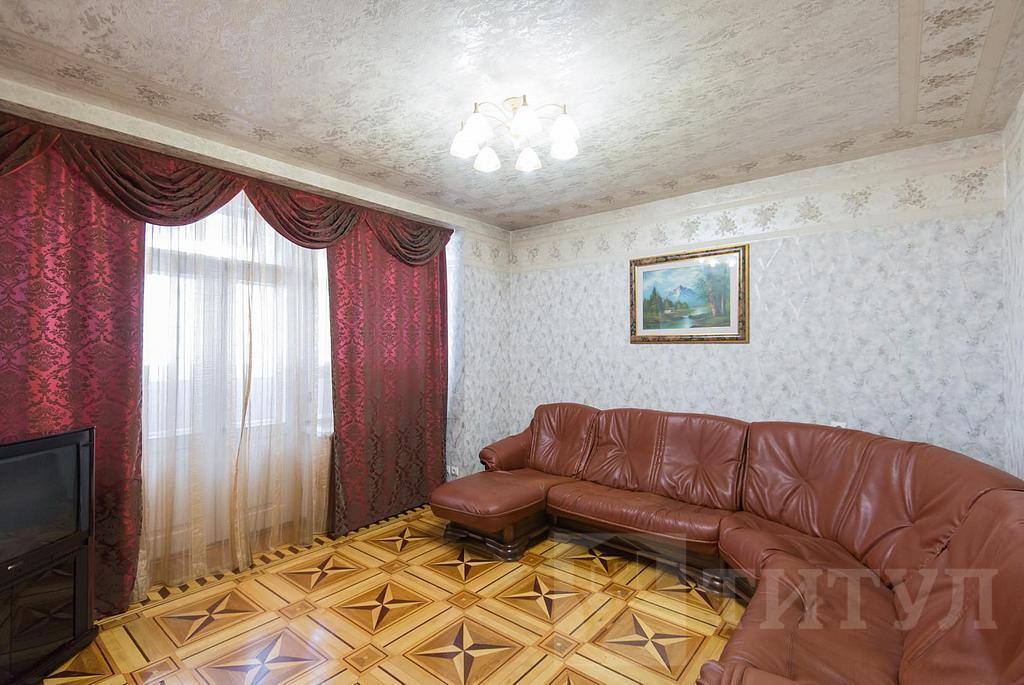 трехкомнатная квартира Центр, район  Фото 3