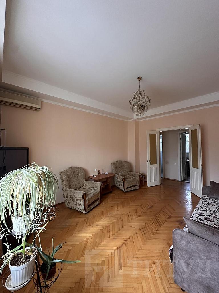 четырехкомнатная квартираНахичевань, район Фото 1