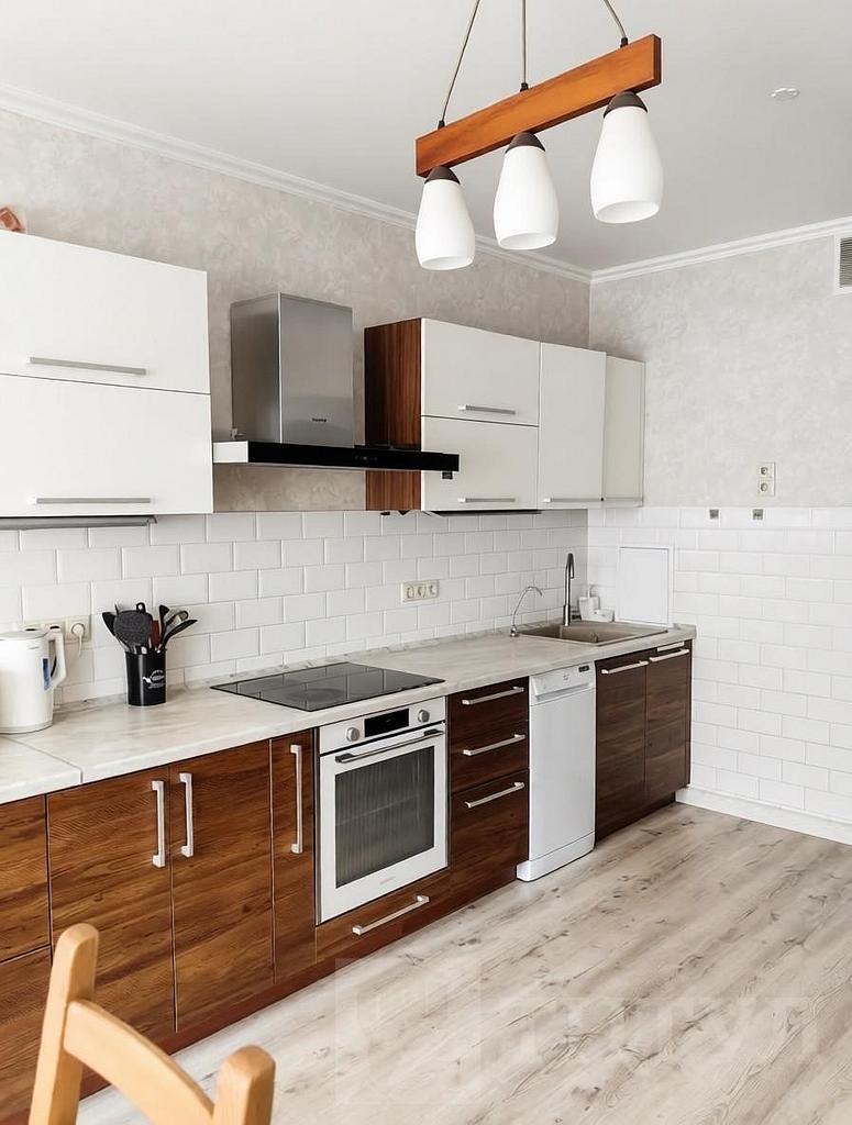 трехкомнатная квартираСуворовский, район Фото 2