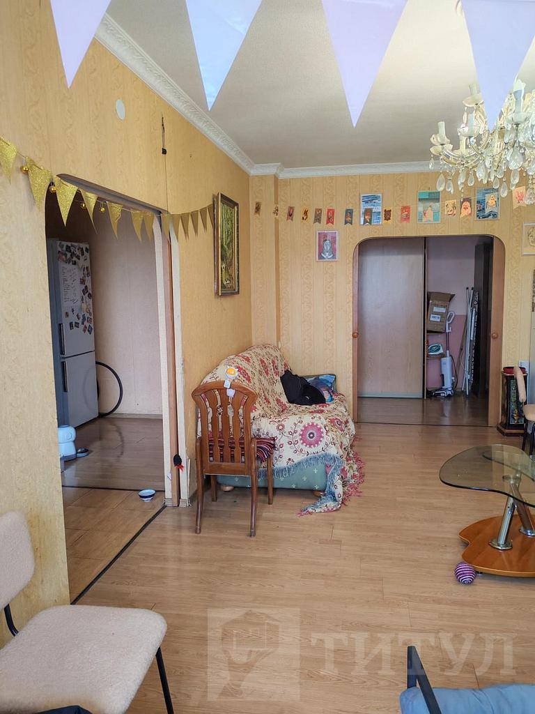 трехкомнатная квартира, район  Фото 2