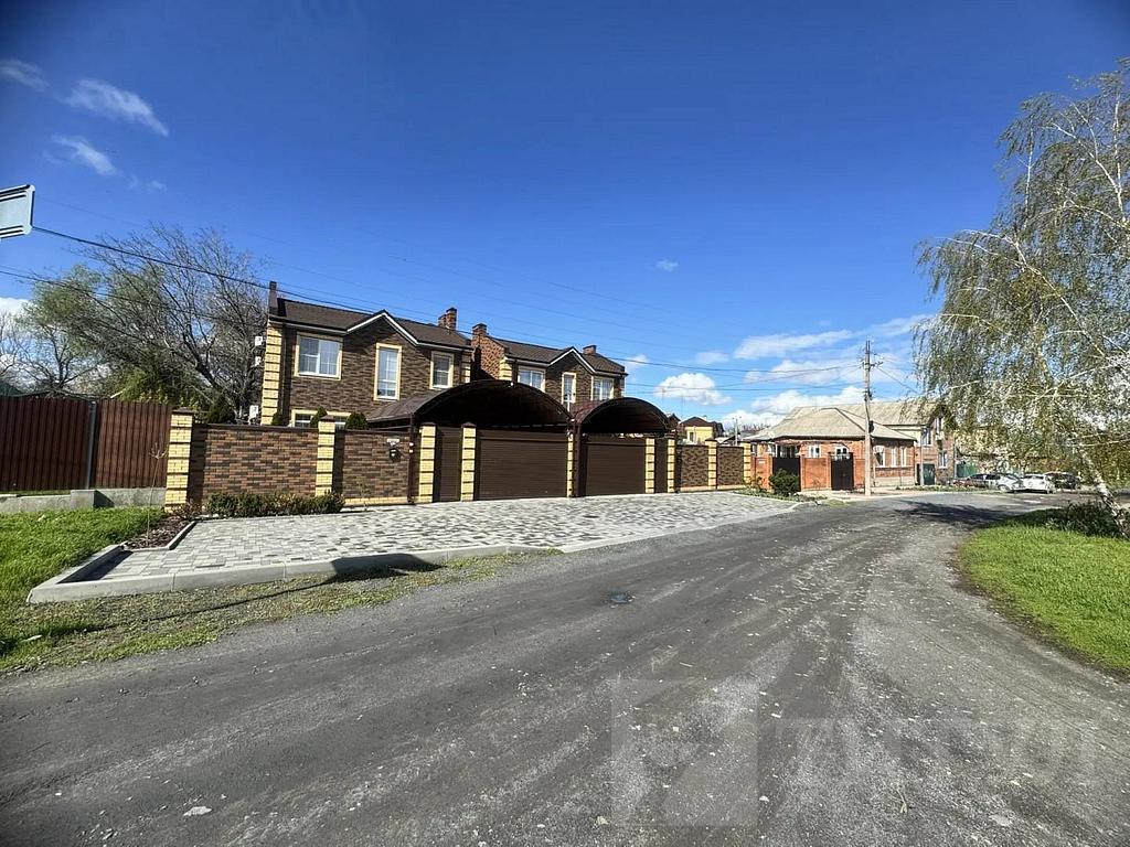 четырехкомнатный домрайон  Фото 1