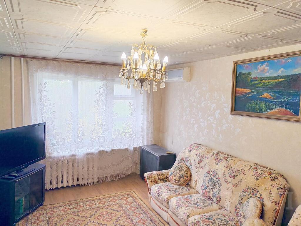 четырехкомнатная квартираВоенвед, район  Фото 1