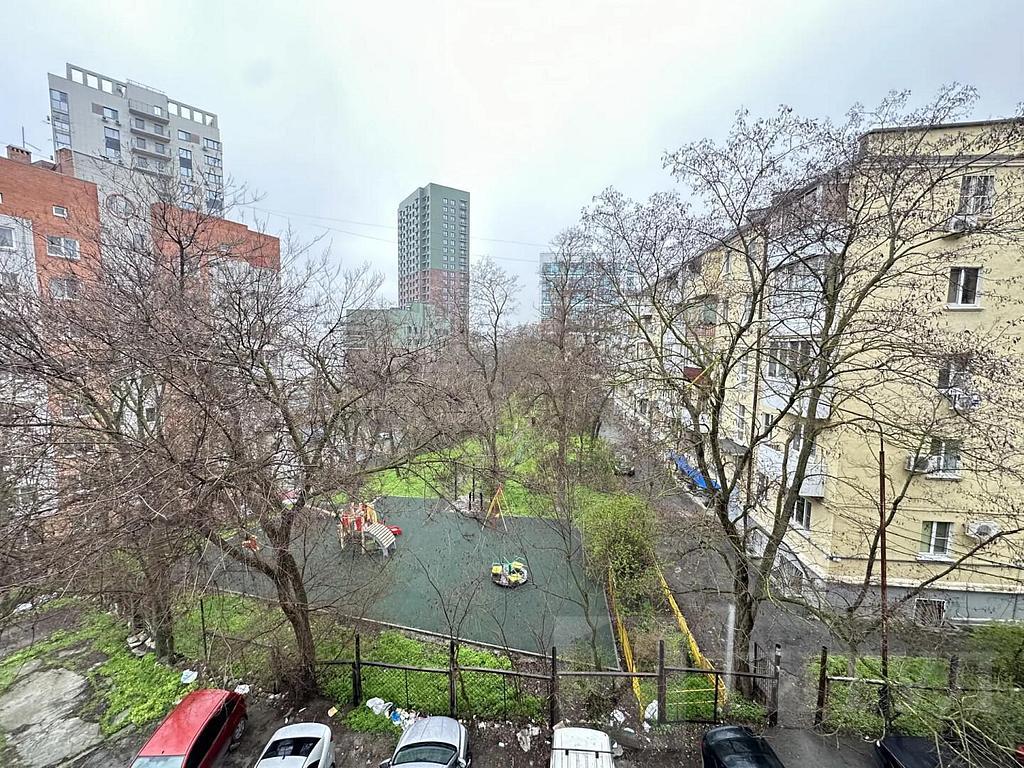 четырехкомнатная квартира Центр, район  Фото 22
