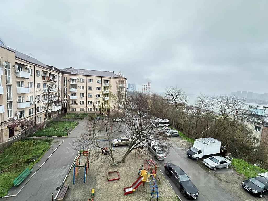 четырехкомнатная квартира Центр, район  Фото 13
