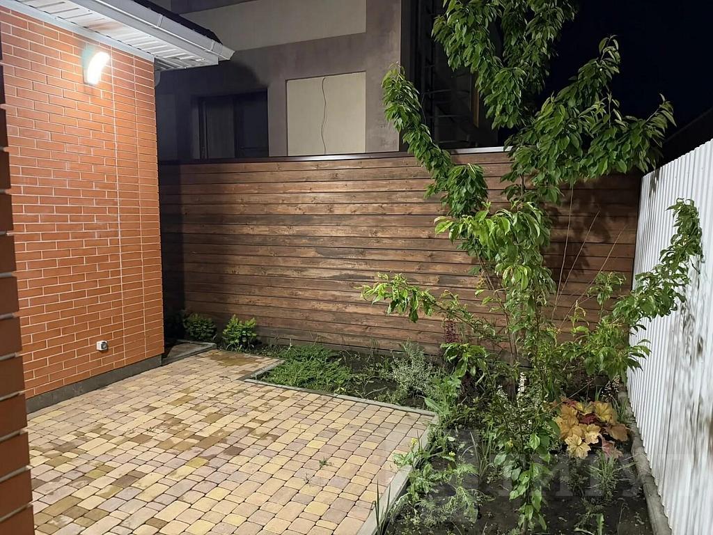 трехкомнатный домрайон  Фото 18