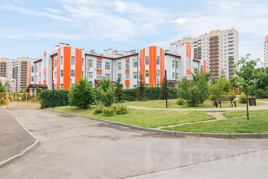 трехкомнатная квартираСуворовский, район  Фото 21