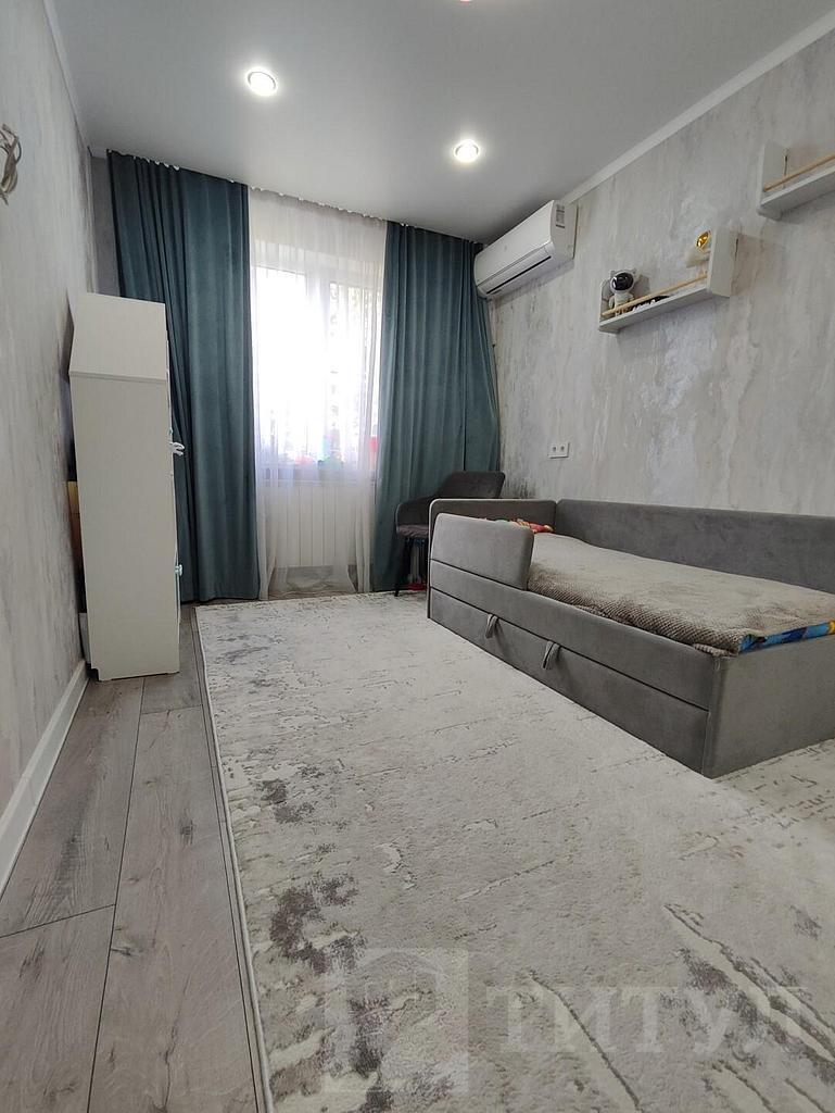 трехкомнатная квартираАлександровка, район Фото 9