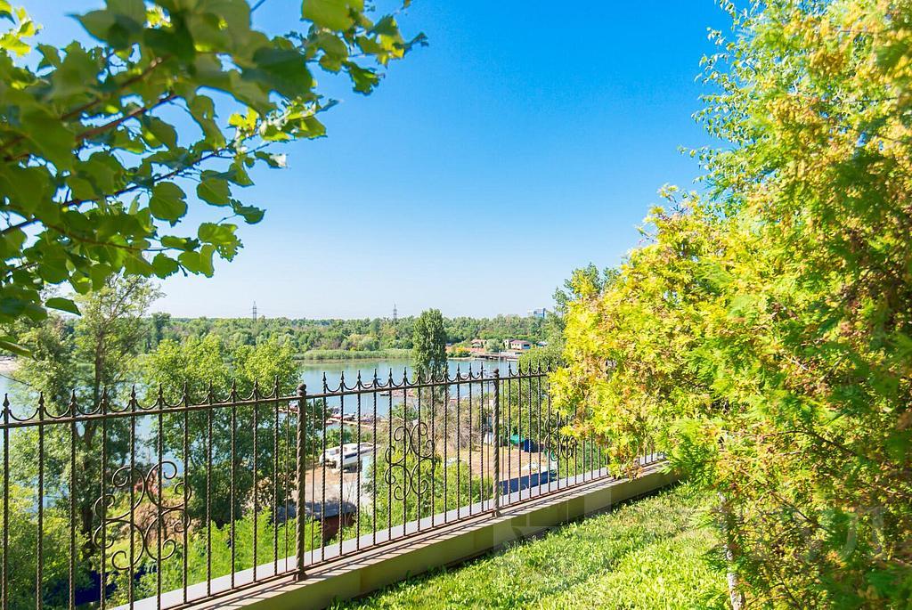 трехкомнатная квартира, район Фото 2