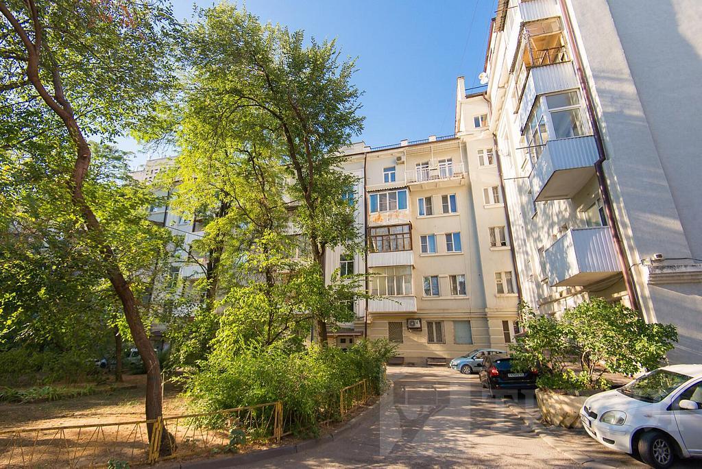 четырехкомнатная квартира, район Фото 17