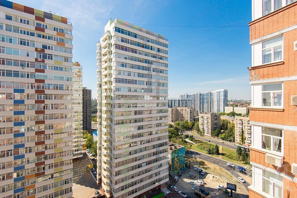трехкомнатная квартира, район  Фото 2