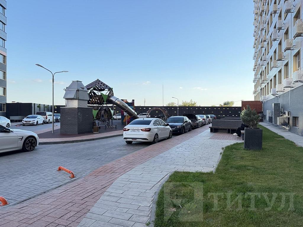 трехкомнатная квартира, район  Фото 2