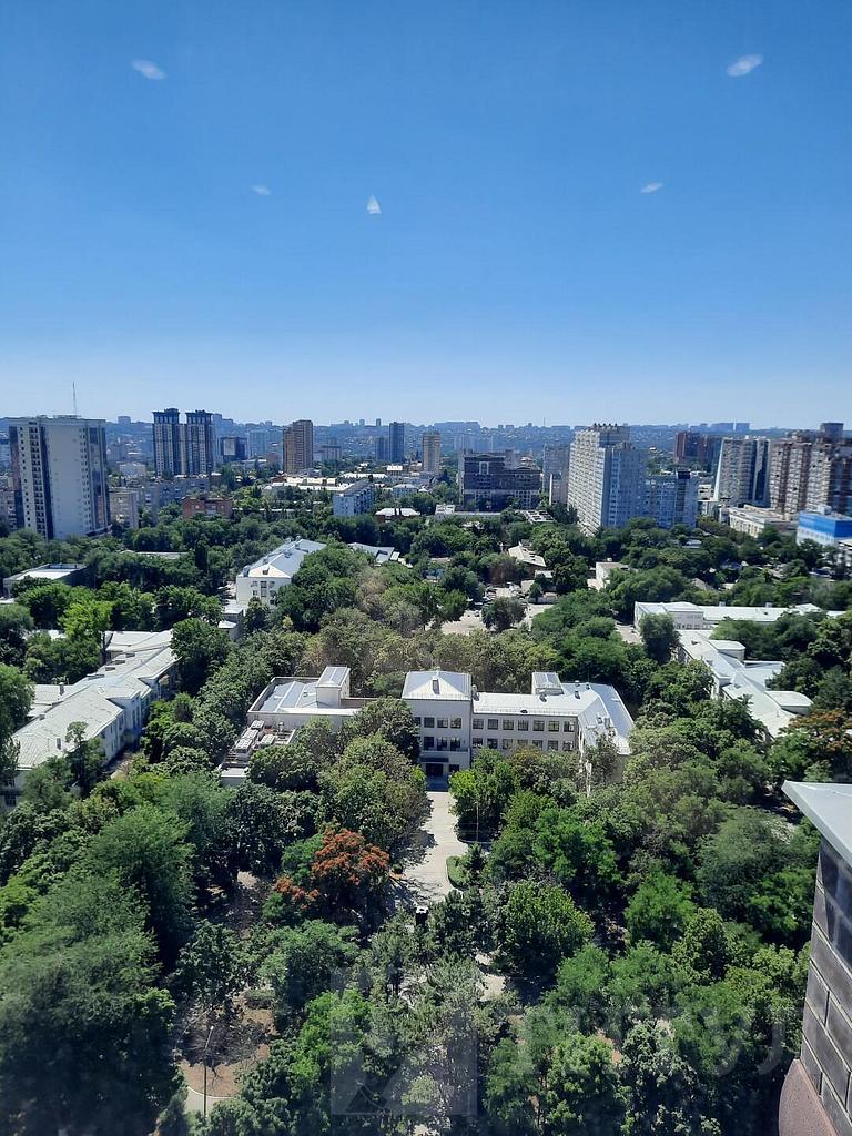трехкомнатная квартира, район Фото 19