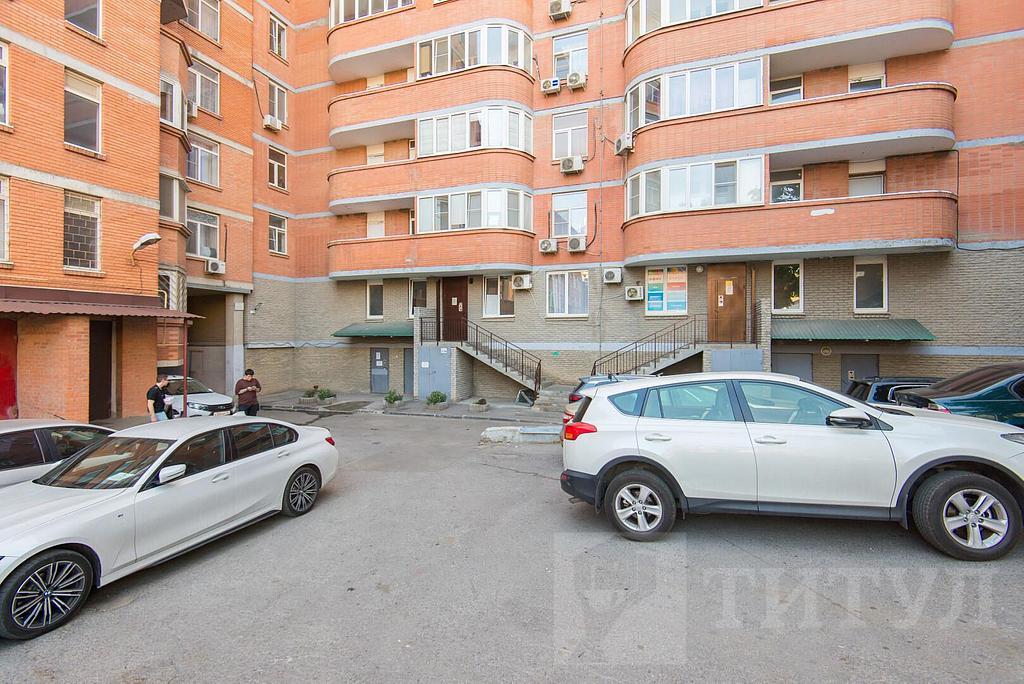 трехкомнатная квартира, район Фото 2