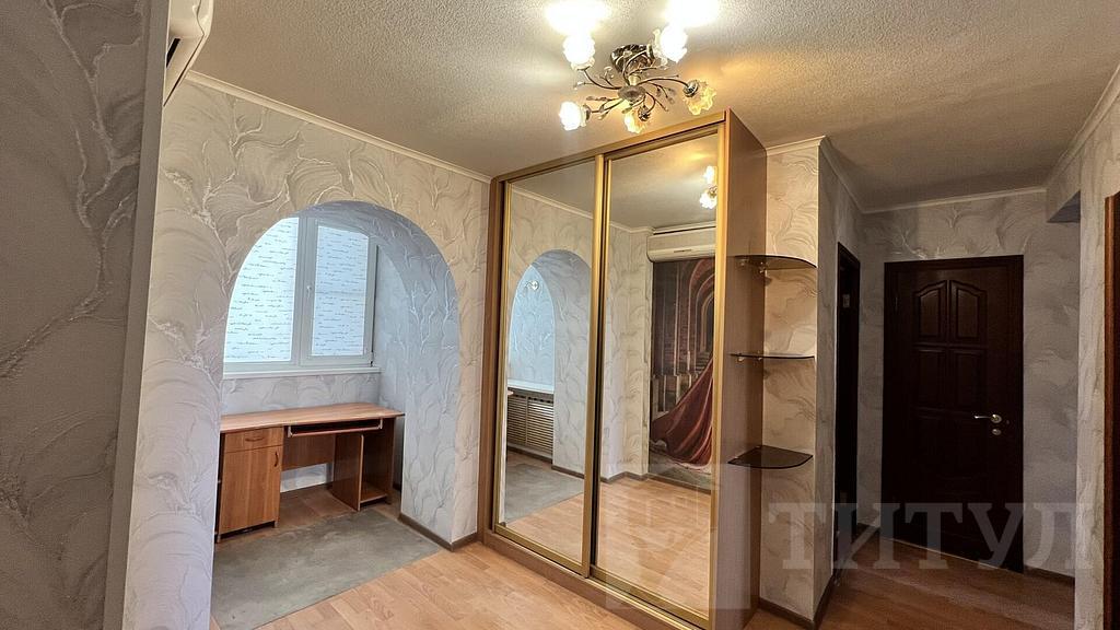 трехкомнатная квартира, район  Фото 30